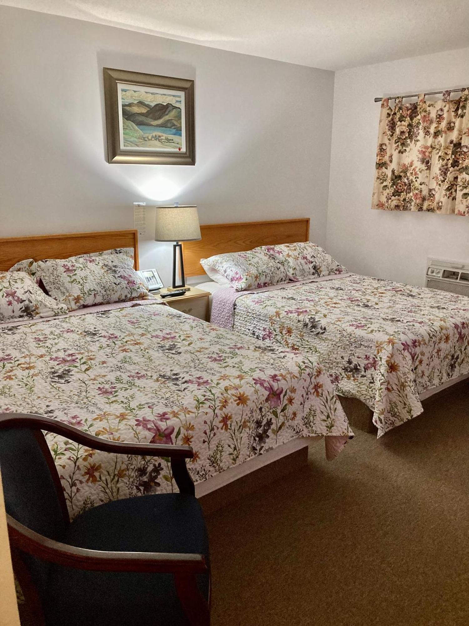 Motel 99 Grand Forks Extérieur photo