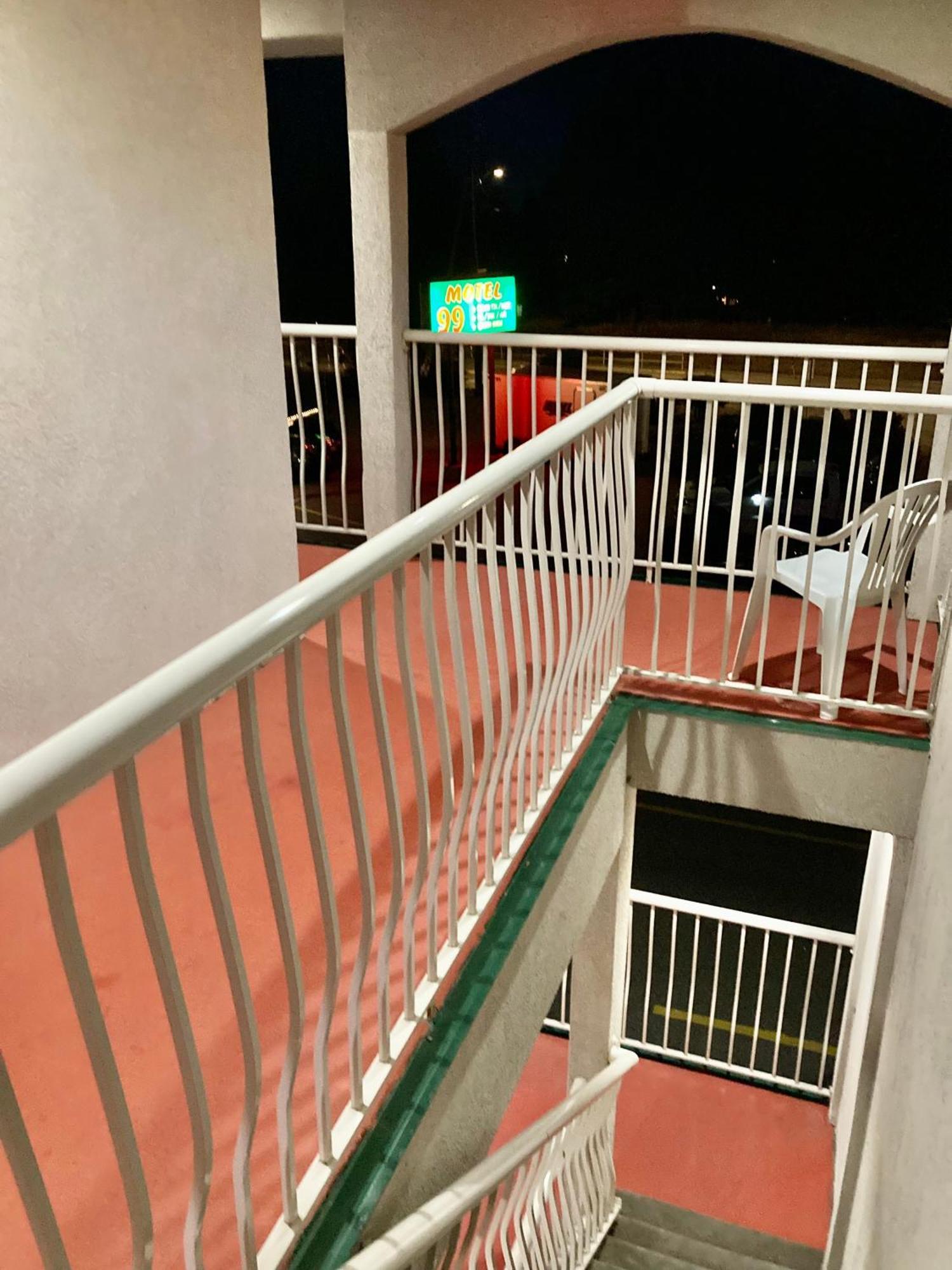 Motel 99 Grand Forks Extérieur photo