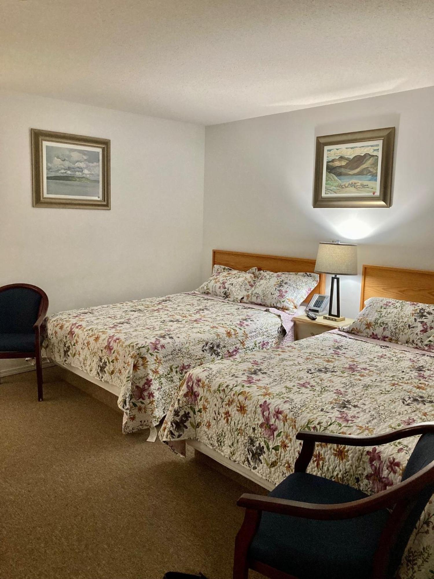 Motel 99 Grand Forks Extérieur photo